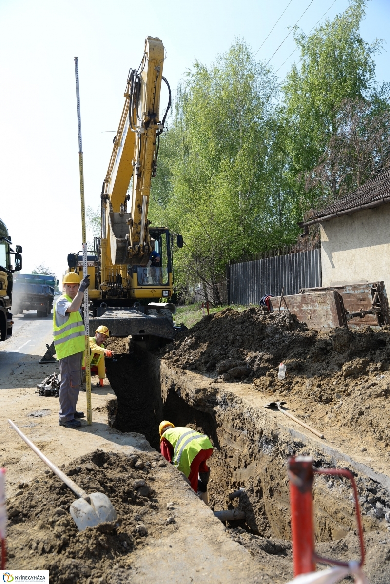 Megkezdődtek a munkálatok a Lujza utcán