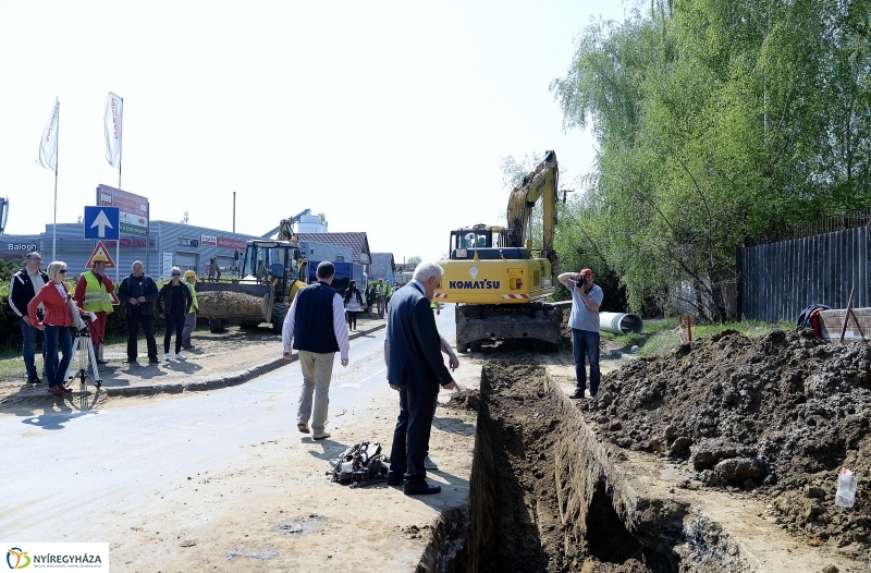 Megkezdődtek a munkálatok a Lujza utcán