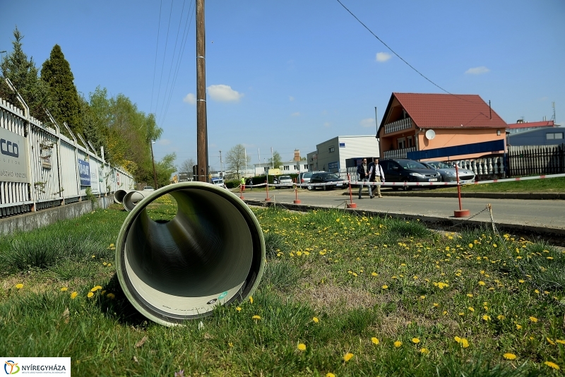 Megkezdődtek a munkálatok a Lujza utcán