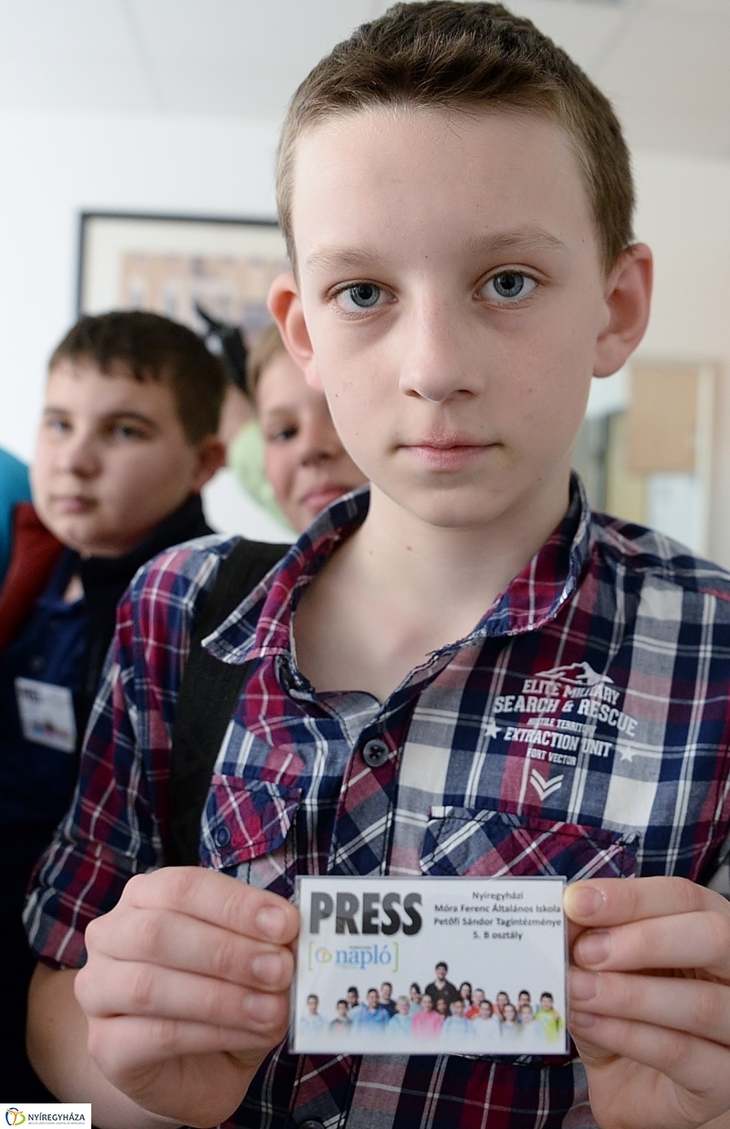 A Petőfisek a Napló szerkesztőségében jártak