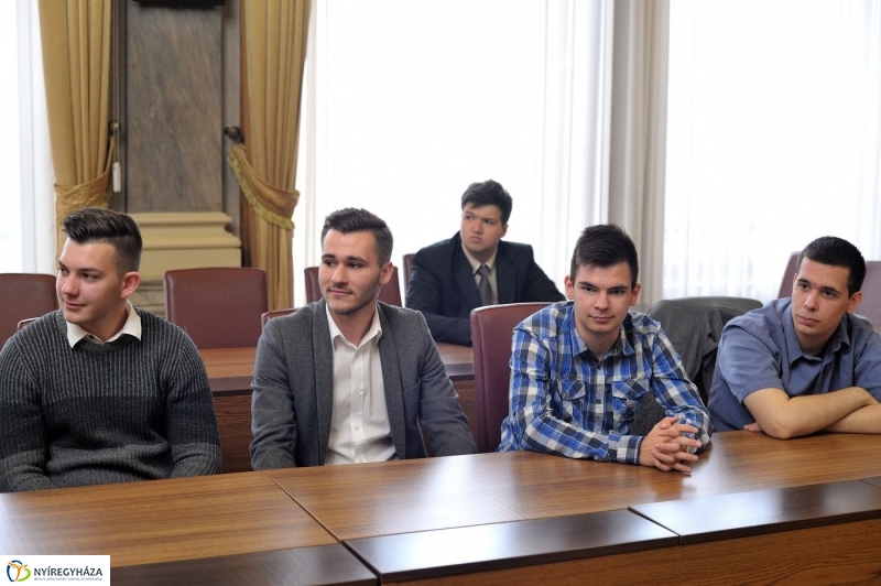 Ballagók Kapcsos Könyve 2017 - fotó Szarka Lajos