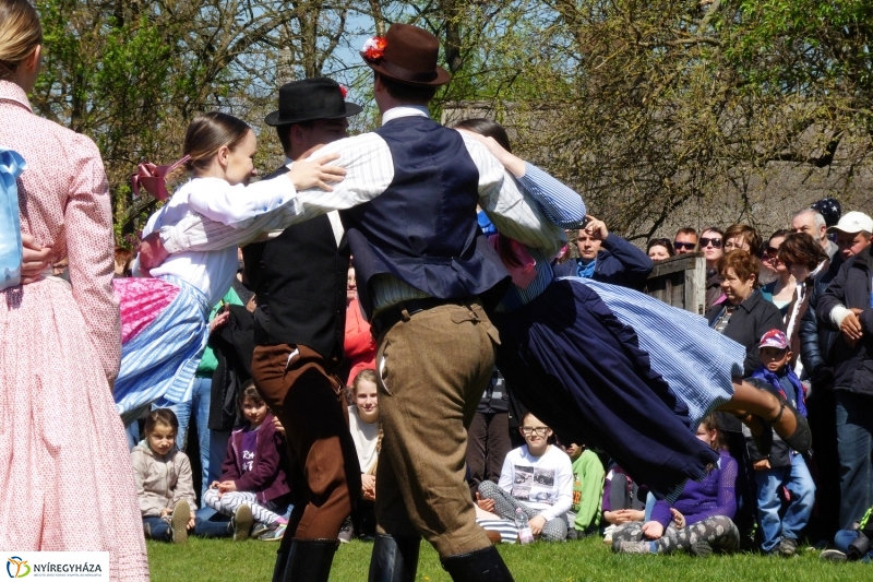 Húsvét Sóstón, a múzeumfaluban - fotó Szarka Lajos