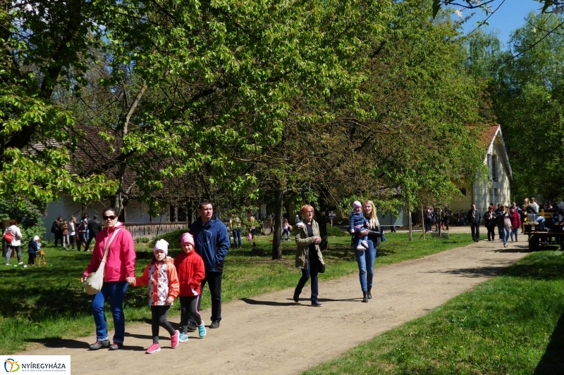 Húsvét Sóstón, a múzeumfaluban - fotó Szarka Lajos
