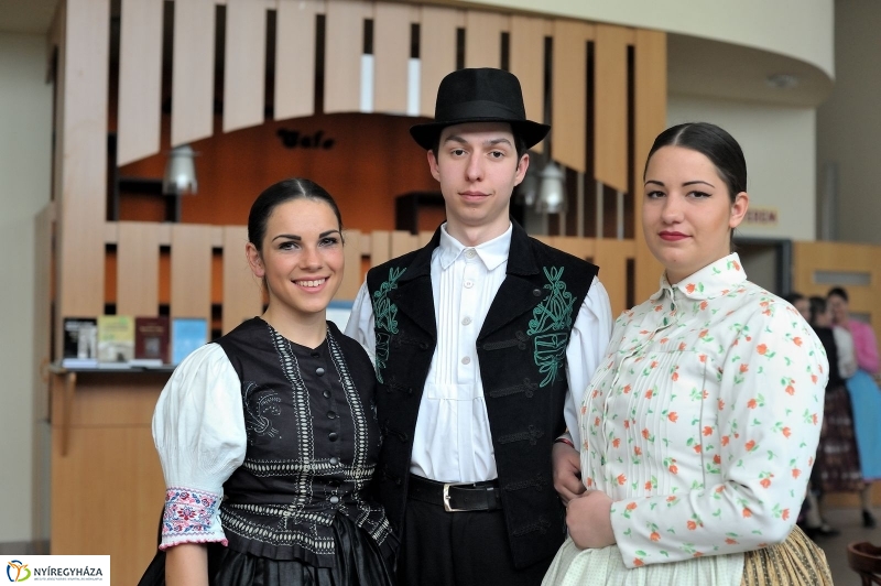 Értékes Esték Nyírség Táncegyüttes - fotó Szarka Lajos