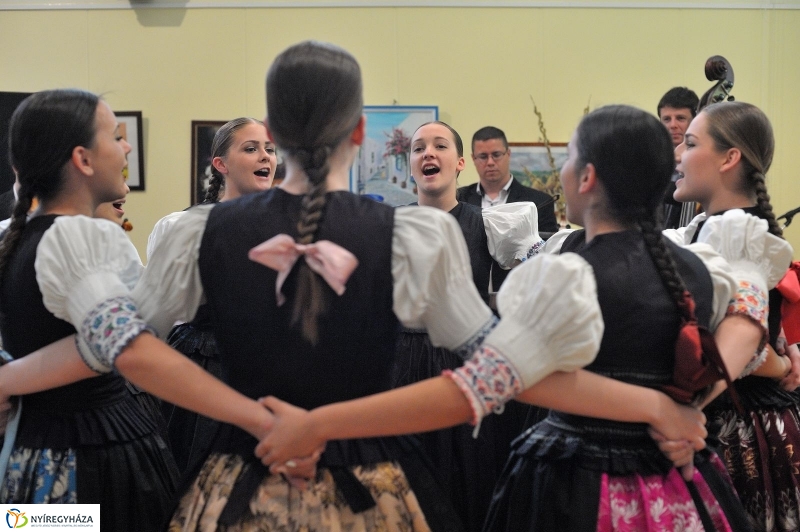 Értékes Esték Nyírség Táncegyüttes - fotó Szarka Lajos