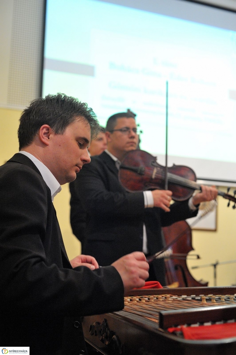 Értékes Esték Nyírség Táncegyüttes - fotó Szarka Lajos