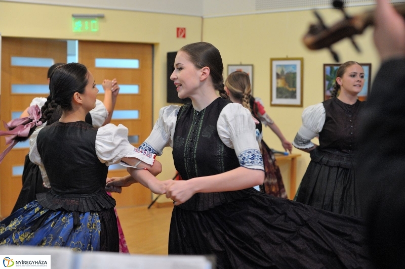Értékes Esték Nyírség Táncegyüttes - fotó Szarka Lajos