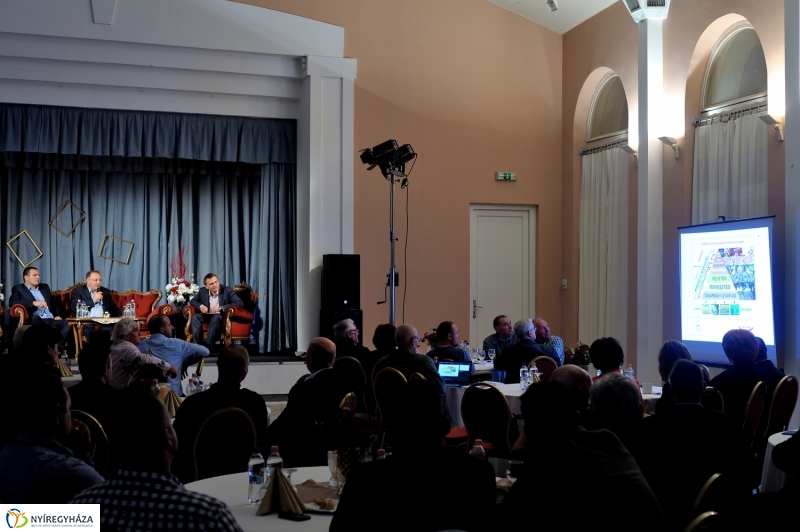 Vállalkozók Nyíregyházáért Egyesület - fotó Szarka Lajos