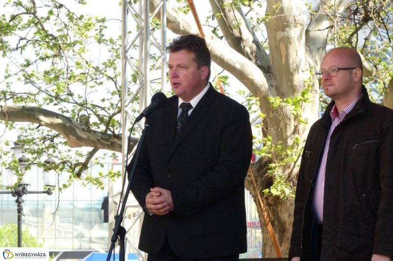 Helló Nyíregyháza! 2017  megnyitó - fotó Szarka Lajos