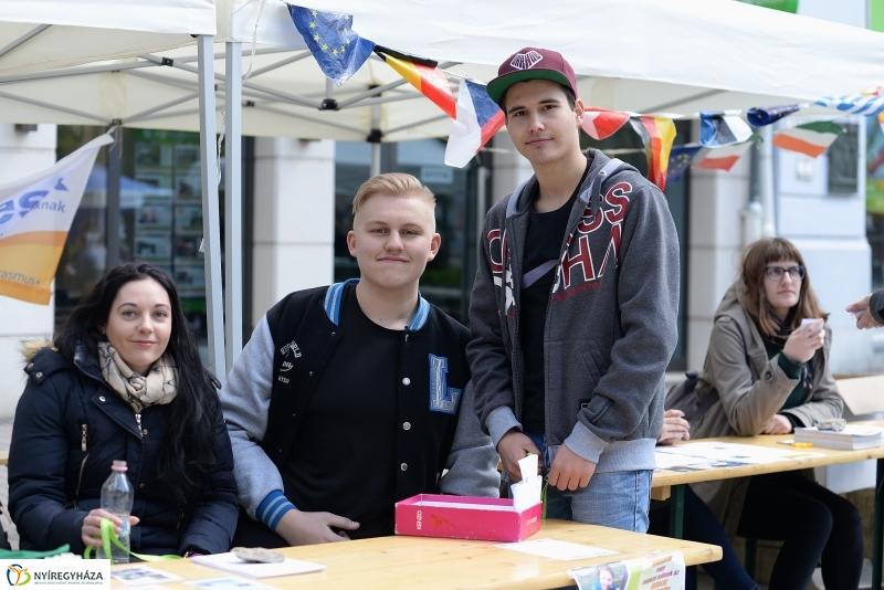 Helló Nyíregyháza 2017- séta a belvárosban-fotó Trifonov Éva