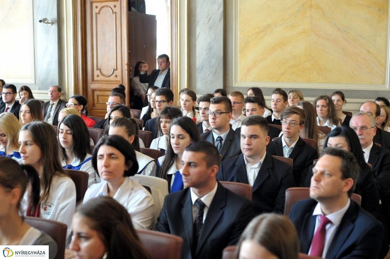 Központi Ballagási Ünnepség a Városházán - fotó Szarka Lajos
