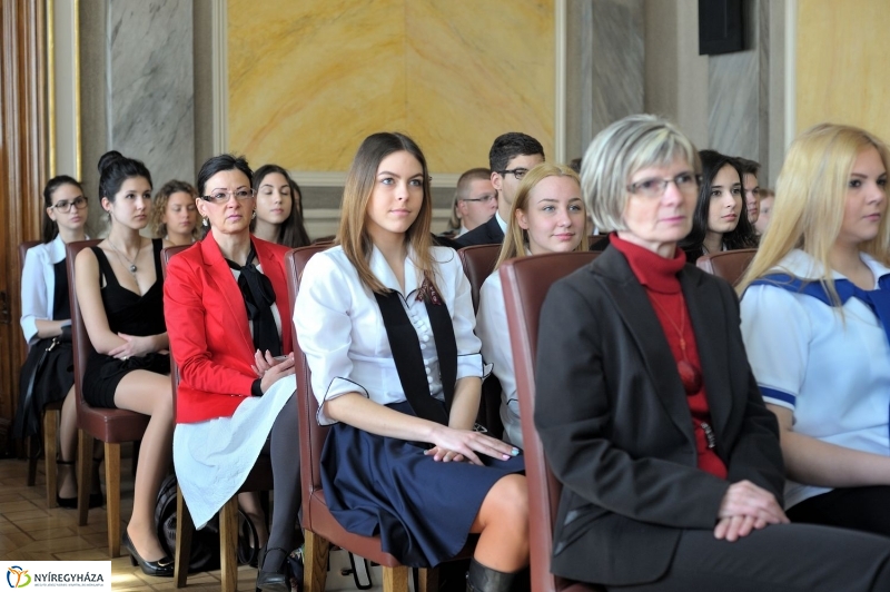 Központi Ballagási Ünnepség a Városházán - fotó Szarka Lajos