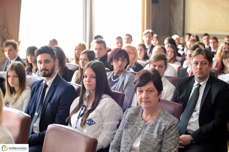 Központi Ballagási Ünnepség a Városházán - fotó Szarka Lajos