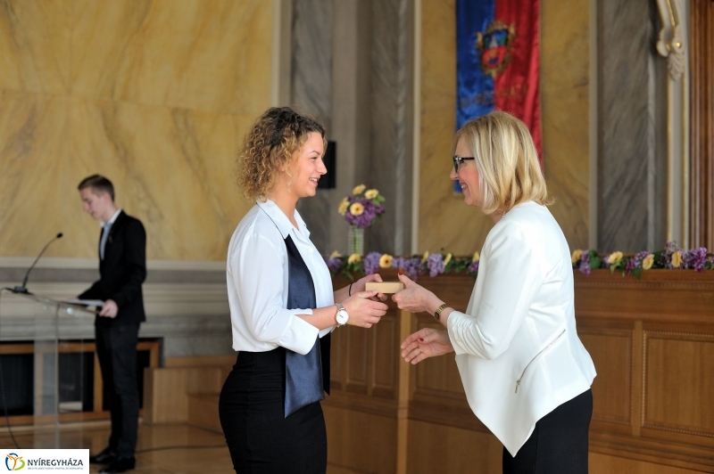 Központi Ballagási Ünnepség a Városházán - fotó Szarka Lajos