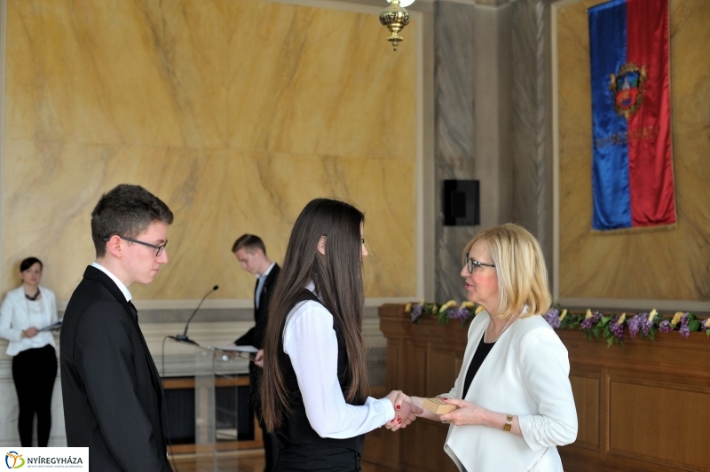 Központi Ballagási Ünnepség a Városházán - fotó Szarka Lajos