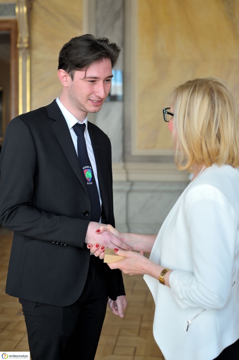 Központi Ballagási Ünnepség a Városházán - fotó Szarka Lajos