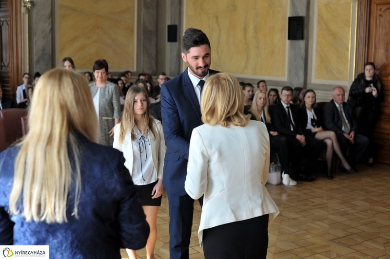 Központi Ballagási Ünnepség a Városházán - fotó Szarka Lajos