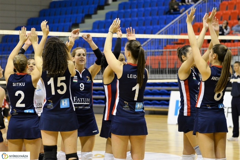 Női röplabda-bronzcsata 