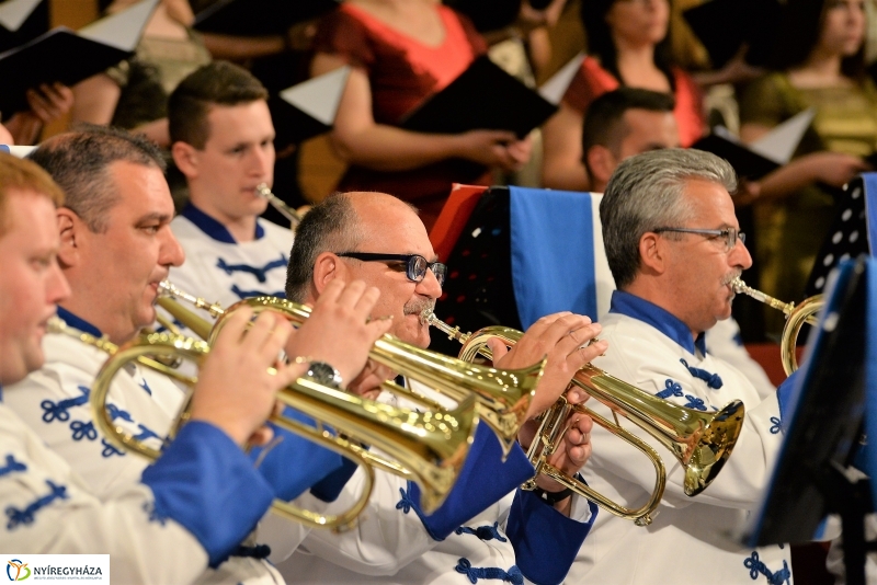Szabolcsi Koncert Fúvószenekar-Operagála