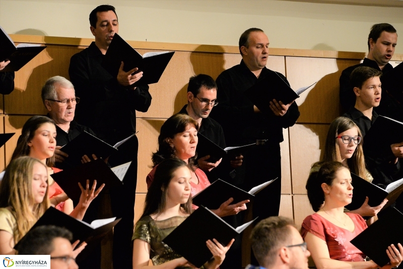 Szabolcsi Koncert Fúvószenekar-Operagála