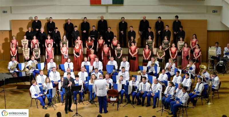 Szabolcsi Koncert Fúvószenekar-Operagála