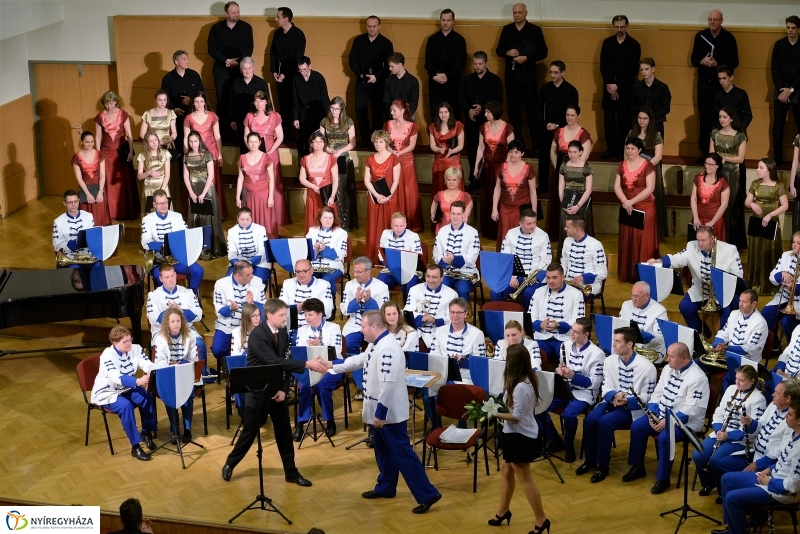 Szabolcsi Koncert Fúvószenekar-Operagála