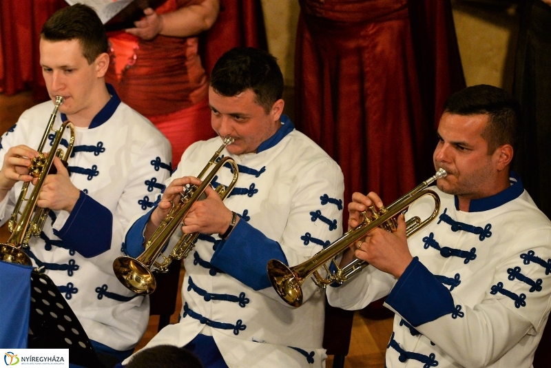 Szabolcsi Koncert Fúvószenekar-Operagála