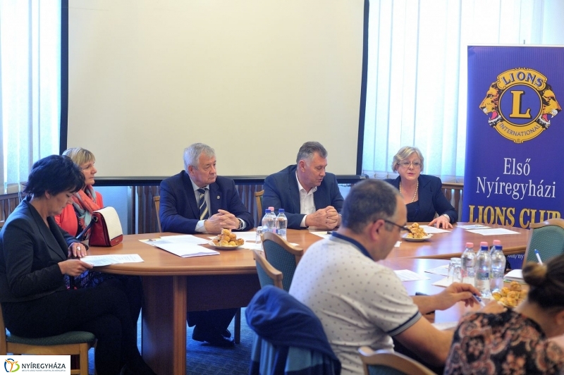 Lions sajtótájékoztató a kórházban - fotó Szarka Lajos