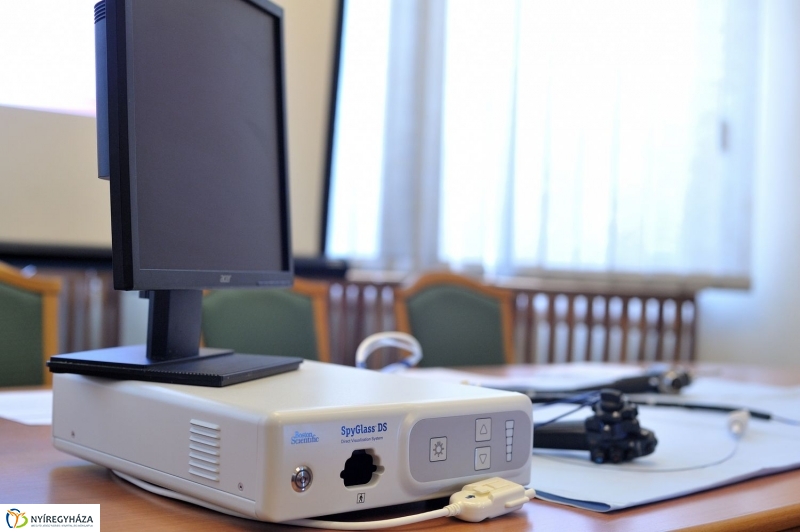 Diagnosztikai adomány a kórháznak - fotó Szarka Lajos