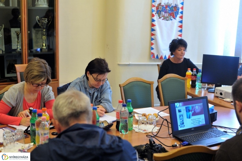 Diagnosztikai adomány a kórháznak - fotó Szarka Lajos