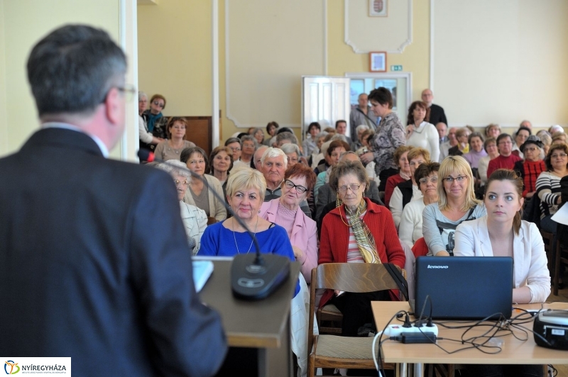 Idősek Akadémiája 20170425- fotó Szarka Lajos