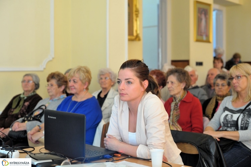 Idősek Akadémiája 20170425- fotó Szarka Lajos