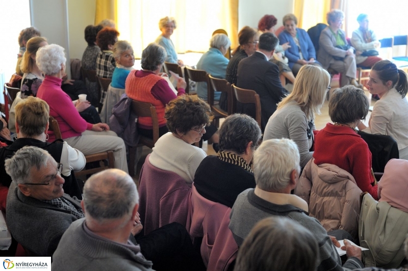 Idősek Akadémiája 20170425- fotó Szarka Lajos