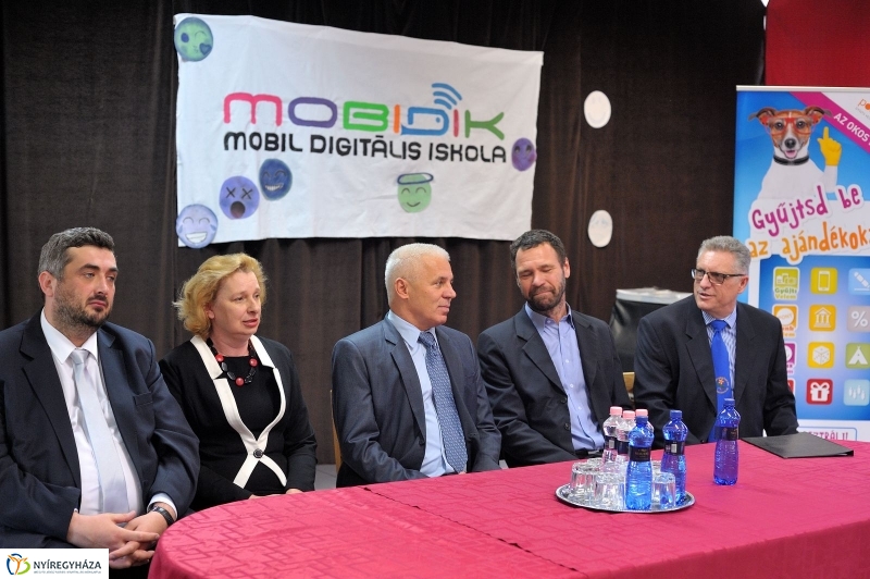 MOBIDIK az Apáczaiban - fotó Szarka Lajos