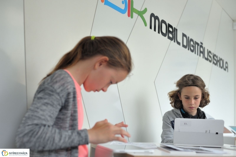 MOBIDIK az Apáczaiban - fotó Szarka Lajos