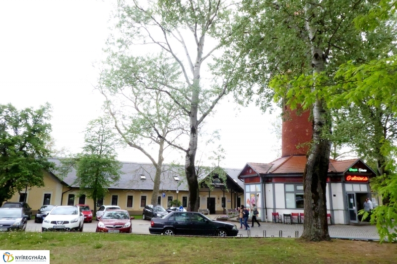 Április utolsó napja Sóstón - Szarka Lajos