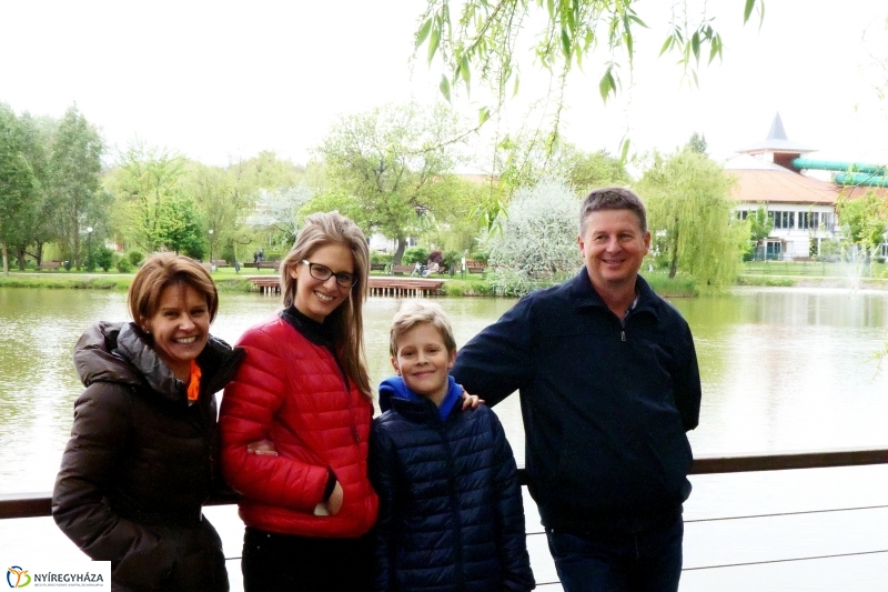 Április utolsó napja Sóstón - Szarka Lajos