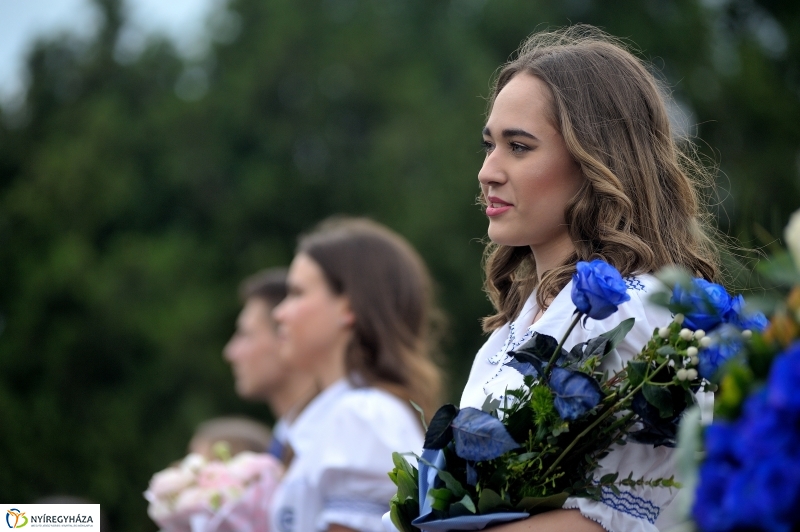 Ballagás a Krúdy gimiben - fotó Szarka Lajos