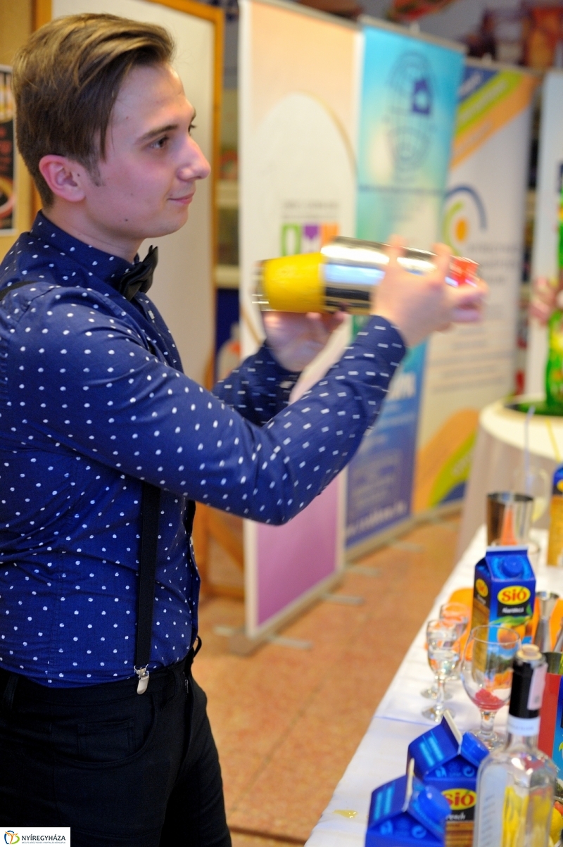 Mestervacsora a Sipkayban - fotó Szarka Lajos