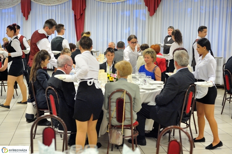 Mestervacsora a Sipkayban - fotó Szarka Lajos