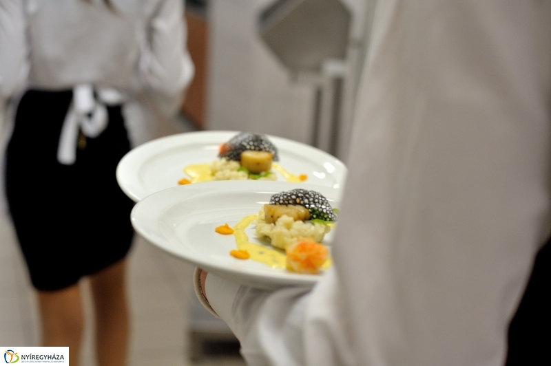 Mestervacsora a Sipkayban - fotó Szarka Lajos