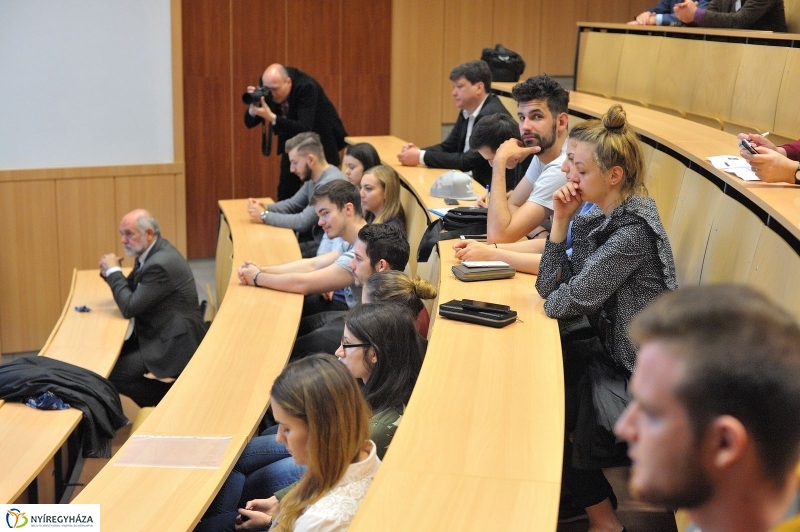 ERASMUS az egyetemen - fotó Szarka Lajos