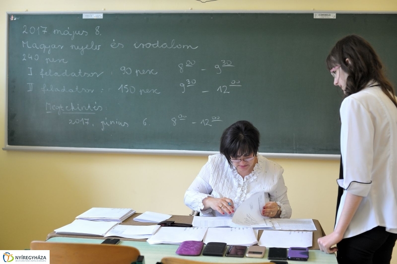 Elkezdődött az írásbeli érettségi - fotó Szarka Lajos