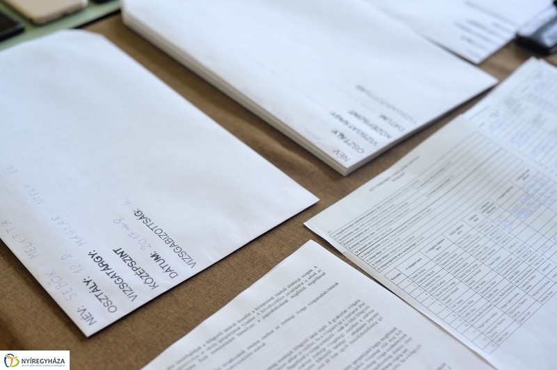 Elkezdődött az írásbeli érettségi - fotó Szarka Lajos