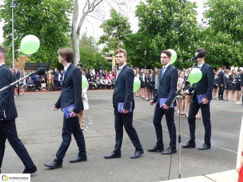 Zrínyi ballagás 01