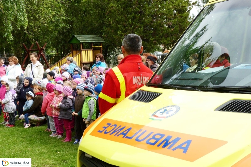 Pindúr-pandúrok - fotó Szarka Lajos