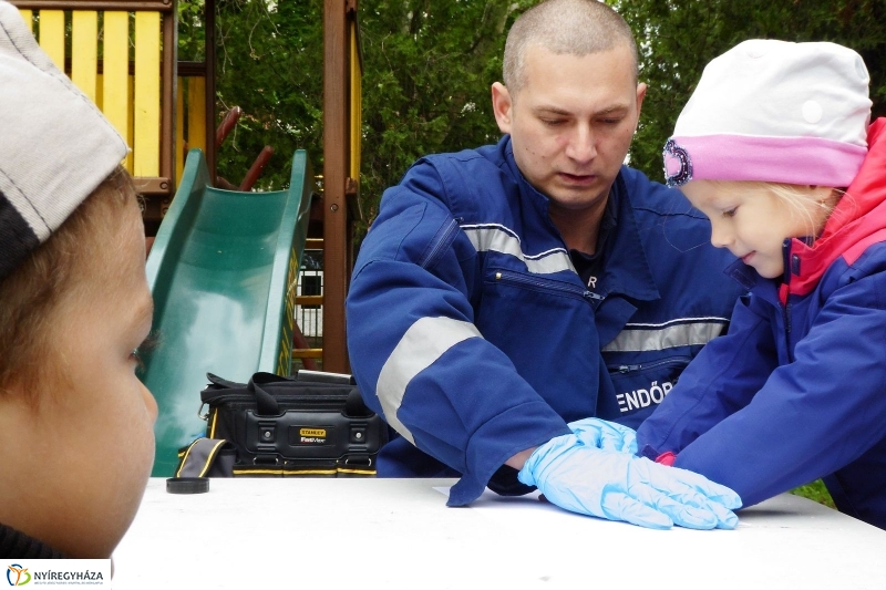 Pindúr-pandúrok - fotó Szarka Lajos