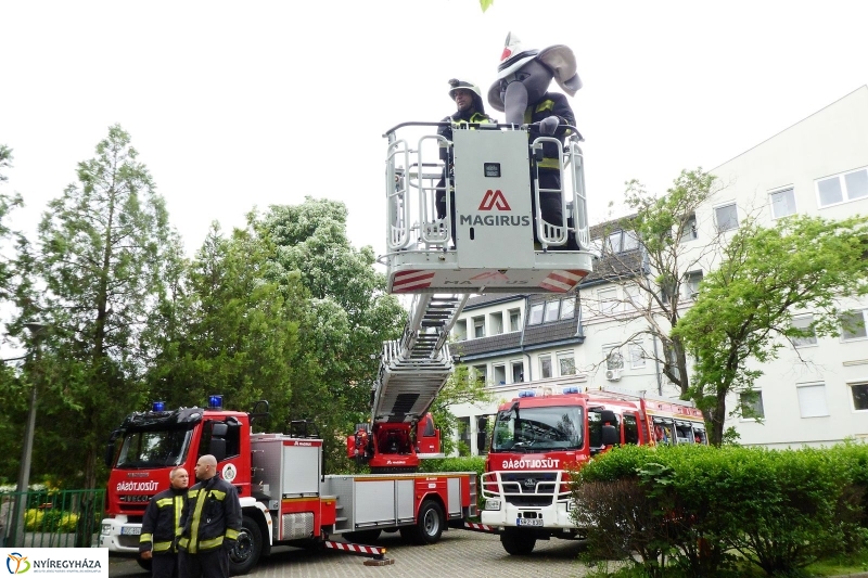 Pindúr-pandúrok - fotó Szarka Lajos