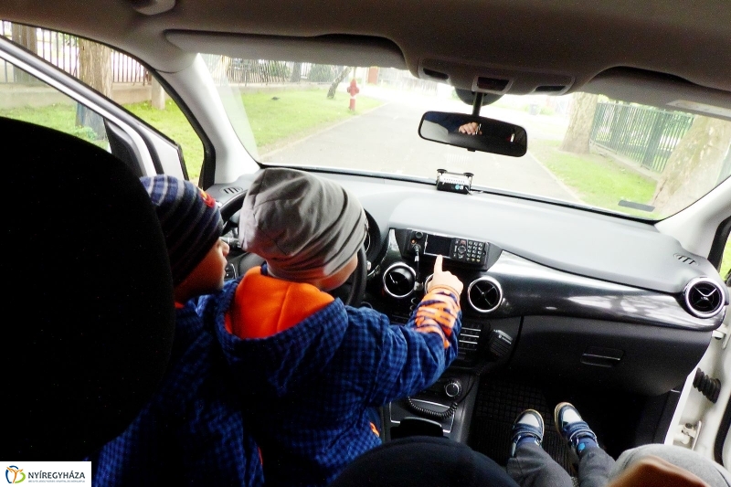 Pindúr-pandúrok - fotó Szarka Lajos