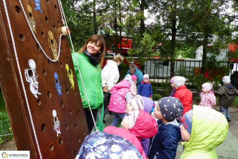Pindúr-pandúrok - fotó Szarka Lajos
